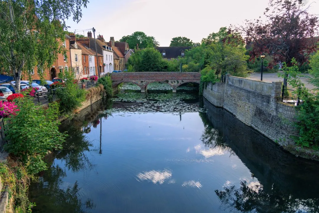 Stone bridge and lily pond reflection, Abingdon, Oxfordshire