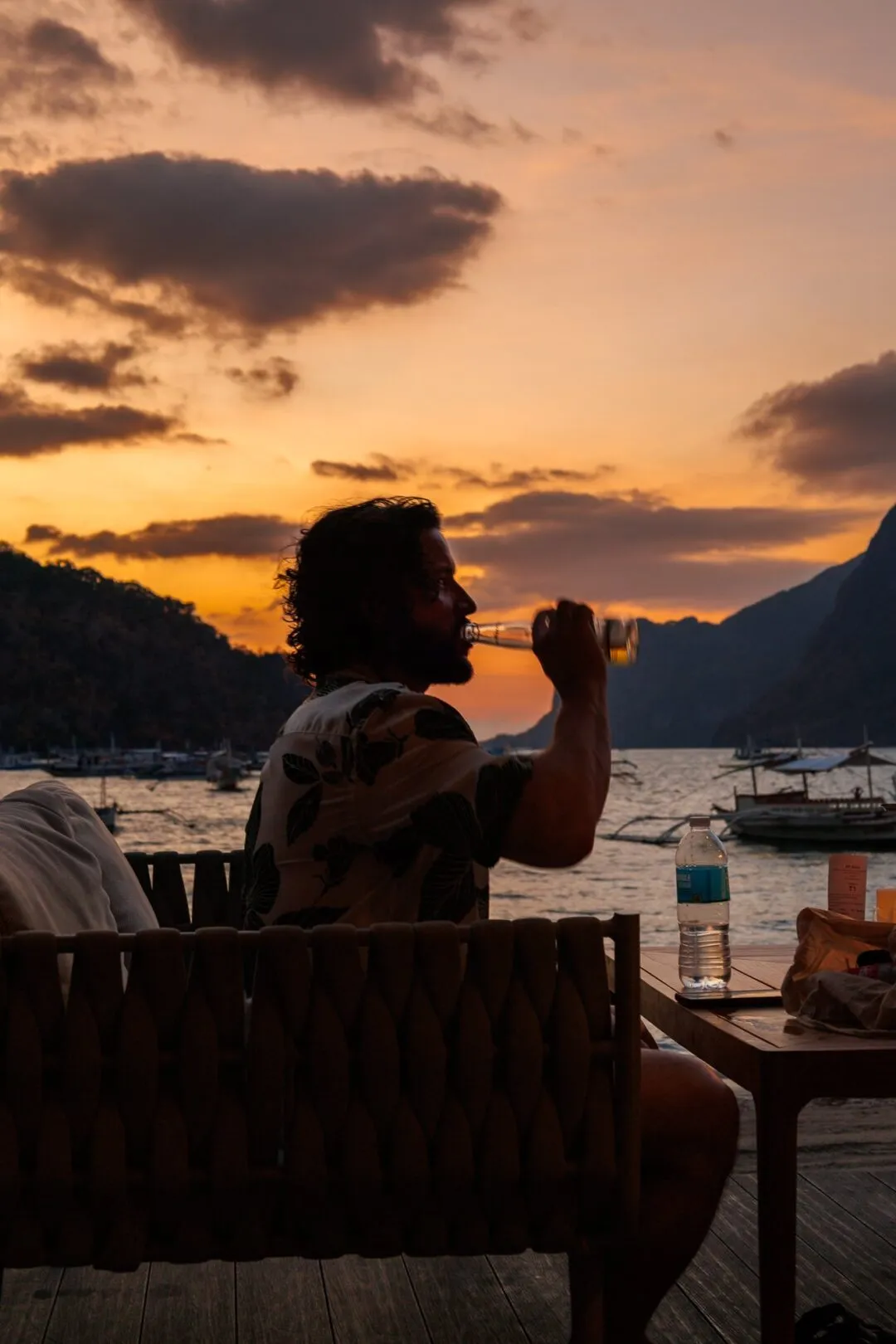 Backlit portrait man sunset warm El Nido