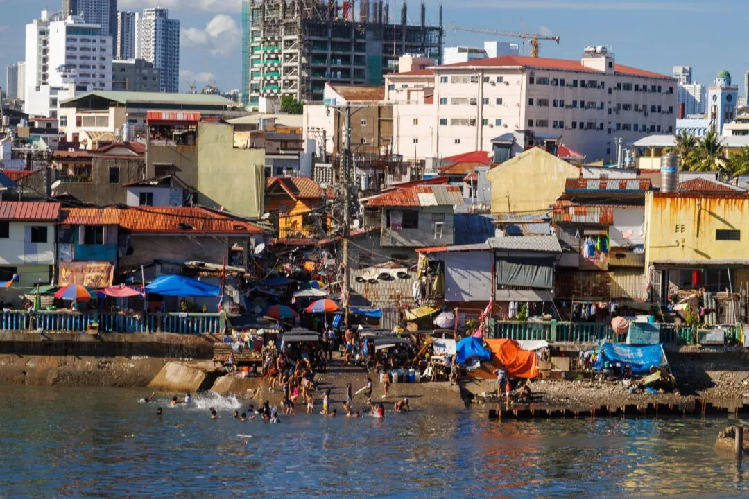 Colourful waterfront street scene cebu