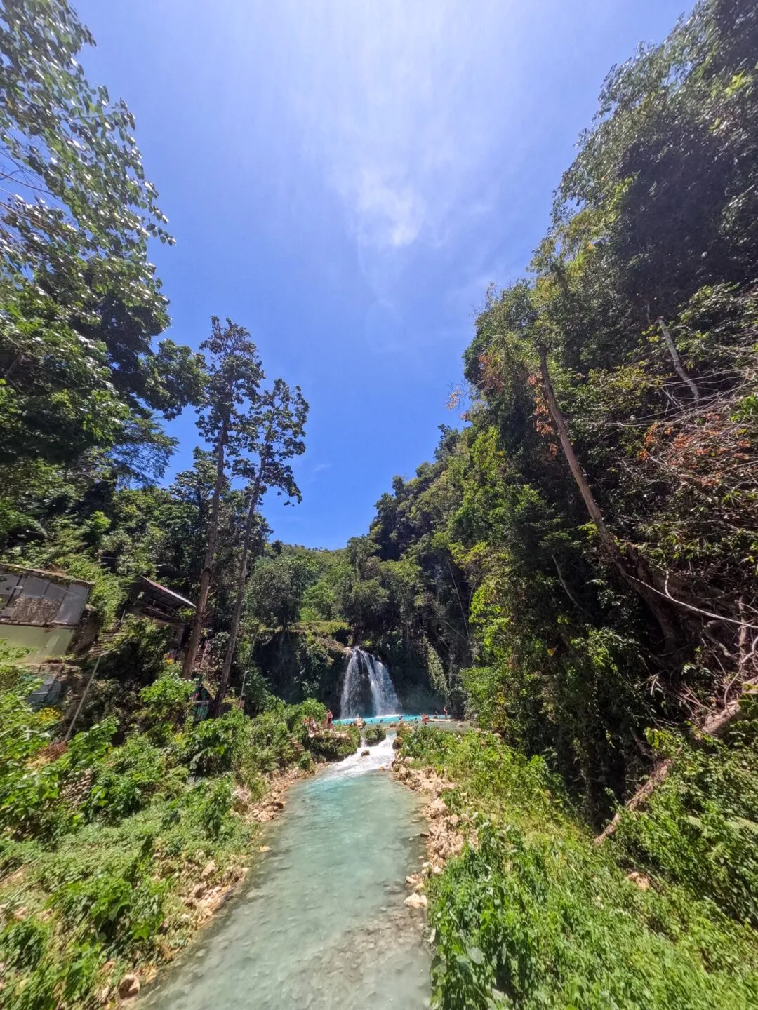 Distant approach path to falls cebu