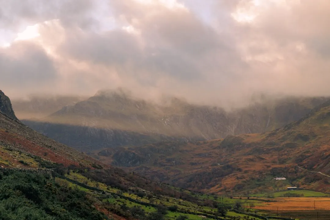 Fairy glen misty valley