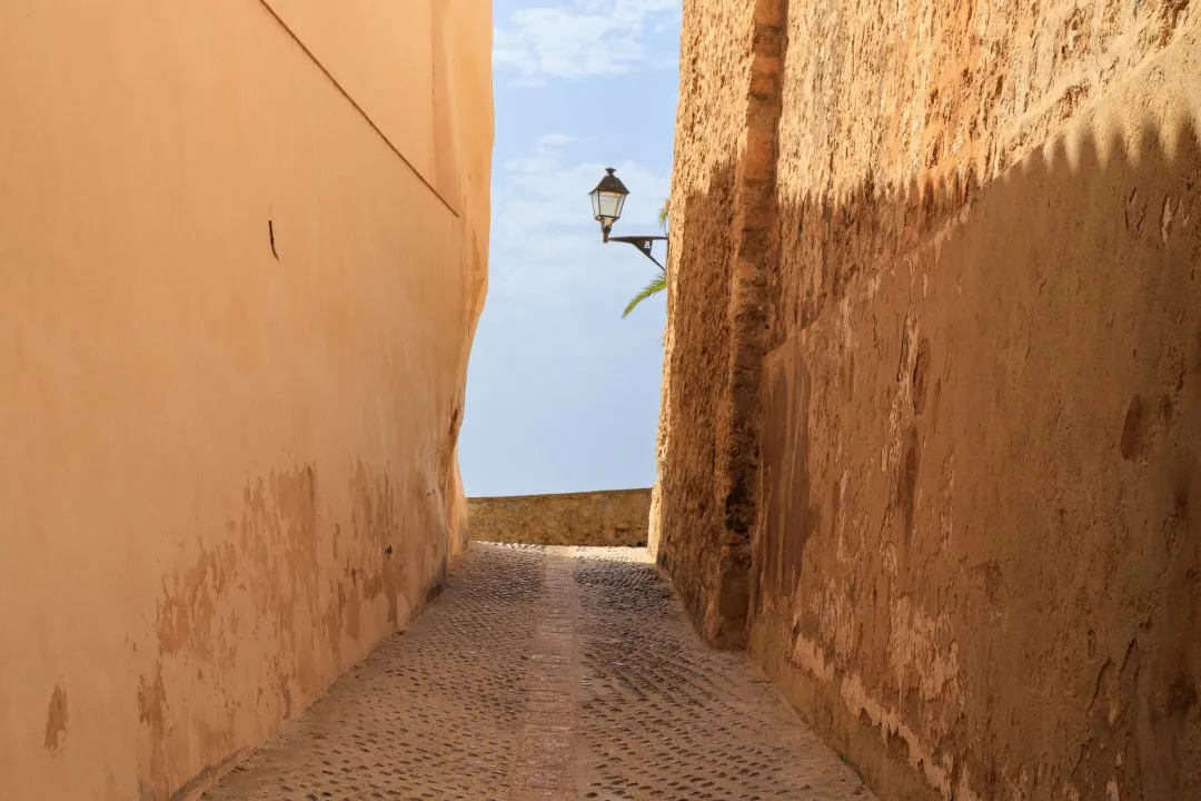 Minimalist alley lamp sky, Ibiza Old Town