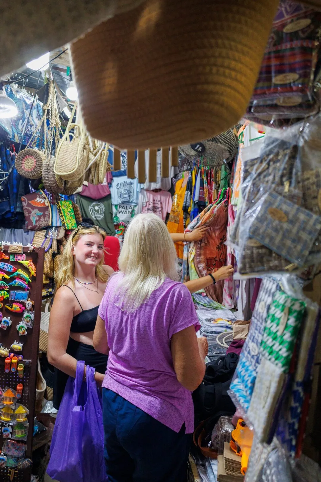 Market shopping candid smiling El Nido