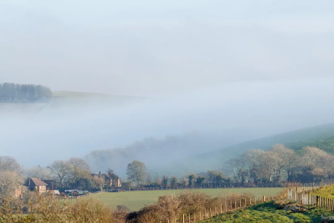 Farmland fog blanket, Old Winchester Hill