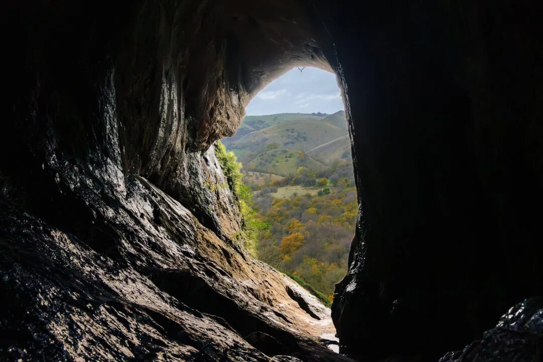 Peak district Thor's Cave arch view