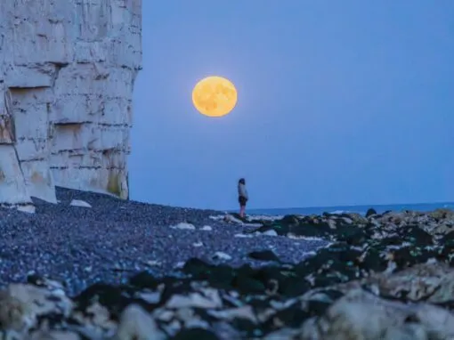 Seven sisters full moon golden