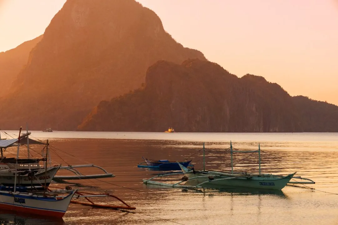 Sunset boats named boat foreground El Nido