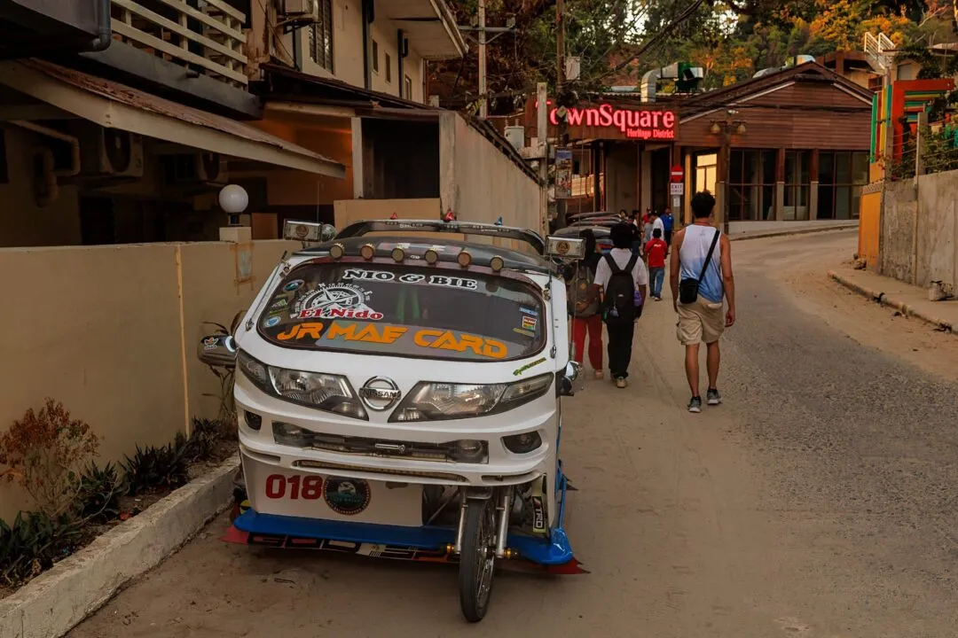 Tricycle street scene documentary El Nido
